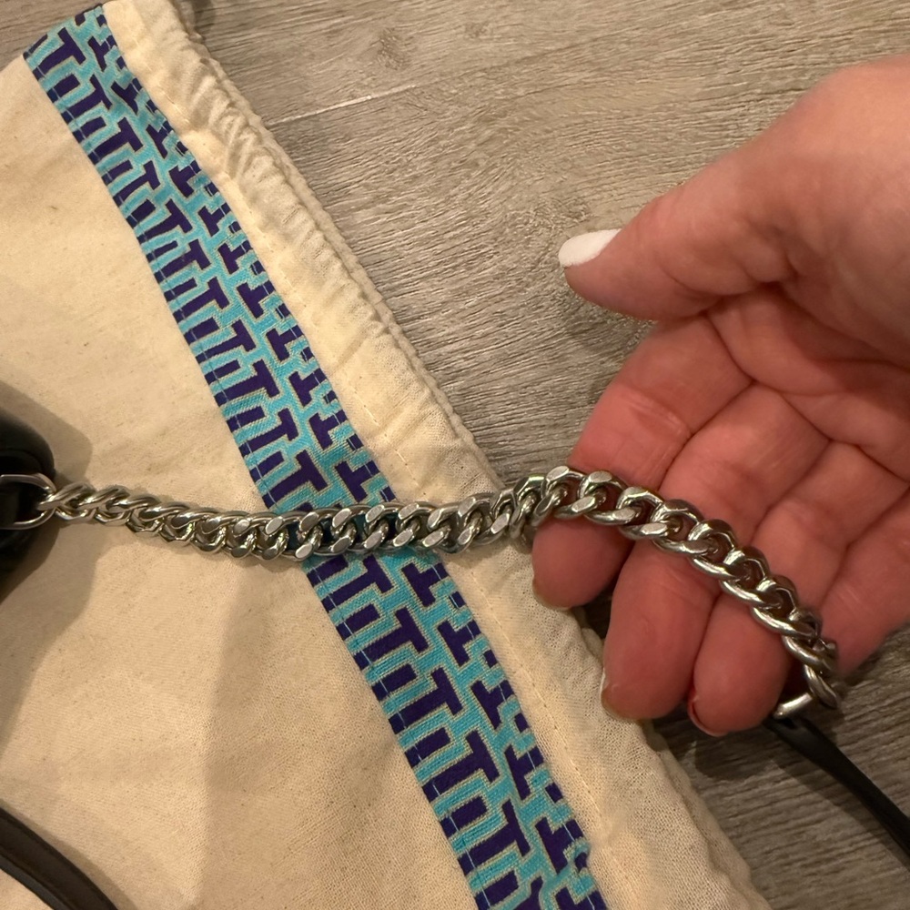 Tory Burch Black Quilted Leather Clutch - Picture 13 of 13